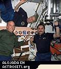Astronautas en la ISS realizan experimentos diariamente