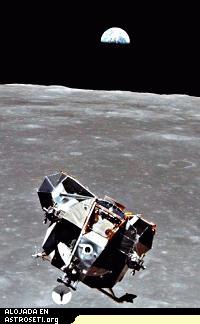 Mirando atrás
Crédito: NASA