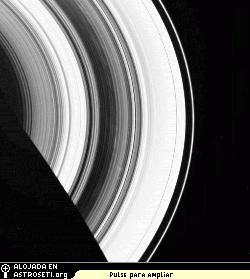 <p>Alta resolucin: <a href="http://photojournal.jpl.nasa.gov/catalog/PIA08874" rel="external">PIA08874</a></p>