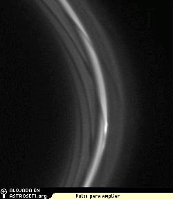 <p>Alta resolucin: <a href="http://photojournal.jpl.nasa.gov/catalog/PIA08845" rel="external">PIA08845</a></p>