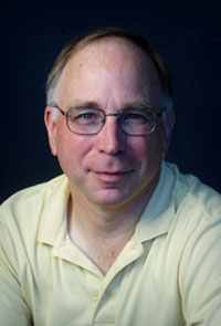 Cuando uno descubre un nuevo sistema planetario, queda abrumado y se sienta y piensa: aqu hay un mundo completamente nuevo, y soy el nico que sabe de l en este momento. -- Dr. Bill Cochran.
Crdito: Marsha Miller