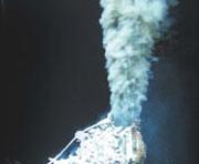 Creo que las condiciones alrededor de algunas ventilas hidrotermales estn por encima del punto crtico del agua. Crdito: Universidad de Delaware.