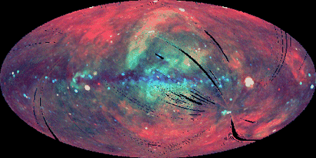Esta imagen del cielo completo tomada por el observatorio de rayos X ROSAT est orientada de tal forma que el plano de nuestra Va Lctea recorre horizontalmente el centro. Tanto el brillo de rayos X como la energa relativa estn representados con los colores rojo, verde y azul (de la ms baja a la ms alta). Un fondo difuso de radiacin de rayos X domina grandes reas del cielo. Gran parte de este fondo de radiacin est producido por gas caliente de nuestra propia galaxia, y da lugar tambin a las magnficas estructuras rizadas que se aprecian en la direccin al centro galctico (centro de la imagen). Tambin contribuyen a esta radiacin de fondo fuentes extragalcticas sin definir (el objetivo de las recientes observaciones del Chandra), sobre todo por encima y por debajo del plano. [<A HREF= http://antwrp.gsfc.nasa.gov/apod/ap961008.html target=_blank>Ms informacin</A>]