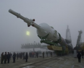 Este cohete Soyuz transport a la primera tripulacin de la Estacin Espacial Internacional a su hogar en el cielo. Crdito de la imagen: NASA