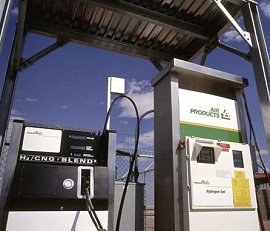 Un prototipo de estación de servicio en Las Vegas, NV. Crédito y copyright <A HREF= http://www.fuelcelltoday.com/FuelCellToday/EducationCentre/EducationCentreExternal/EduCentreDisplay/0%2C1748%2CFCImages%2C00.html?id=1&start=0# target=_blank>Fuel Cell Today.</A>