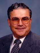Delbert Day, Profesor Emrito de Ingeniera Cermica de la Universidad de Missouri-Rolla <A HREF=http://web.umr.edu/~day/ target=_blank>[ms]</A>
