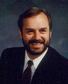 Gary Sayler es el director del Centro de Biotecnologa Medioambiental de la Universidad de Tennessee (Knoxville). [<A HREF= http://www.ceb.utk.edu/director.html target=_blank>Ms</A>]