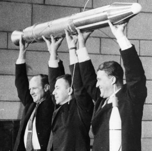 William H. Pickering, James Van Allen y Wernher von Braun
