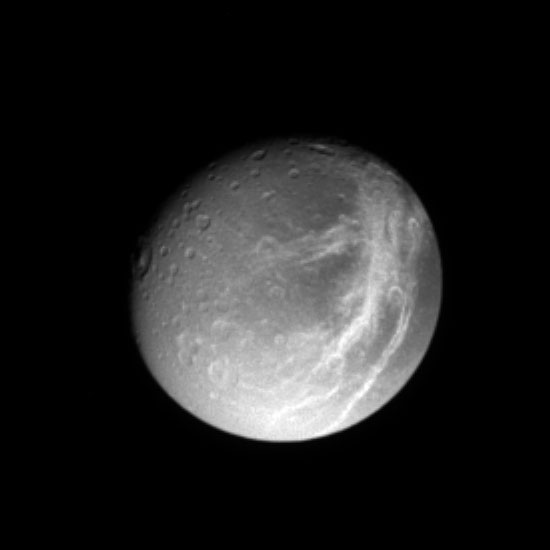 <font size=2>Alta resolucin: <a href=http://photojournal.jpl.nasa.gov/catalog/PIA06528 target=_blank>PIA06528</a></font>