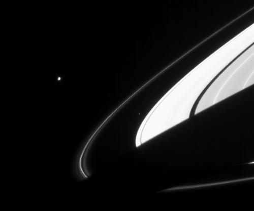 <font size=2>Alta resolucin: <a href=http://photojournal.jpl.nasa.gov/catalog/PIA06603 target=_blank>PIA06603</a></font>