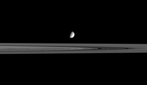 <font size=2>Alta resolucin: <a href=http://photojournal.jpl.nasa.gov/catalog/PIA07619 target=_blank>PIA07619</a></font>