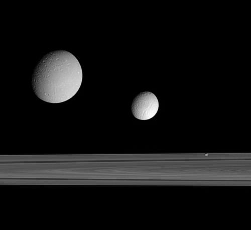 <font size=2>Alta resolucin: <a href=http://photojournal.jpl.nasa.gov/catalog/PIA07628 target=_blank>PIA07628</a></font>