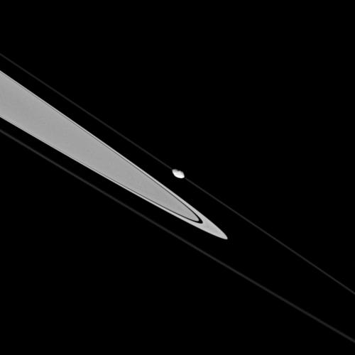 <font size=2>Alta Resolucin: <a href=http://photojournal.jpl.nasa.gov/catalog/PIA07647 target=_blank>PIA07647</a></font>