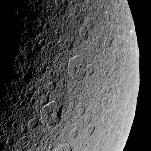 <p>Alta resolucin: <a href="http://photojournal.jpl.nasa.gov/catalog/PIA08173" rel="external">PIA08173</a></p>