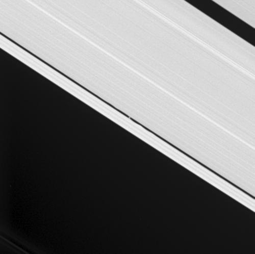 <font size=2>Alta resolucin: <a href=http://photojournal.jpl.nasa.gov/catalog/PIA07584 target=_blank>PIA07584</a></font>