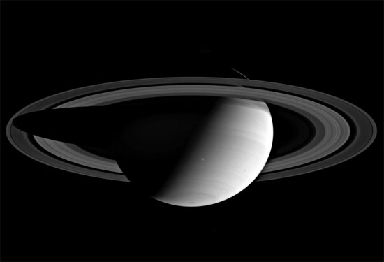 <font size=2>Alta resolucin: <a href=http://photojournal.jpl.nasa.gov/catalog/PIA05425 target=_blank>PIA05425</a></font>