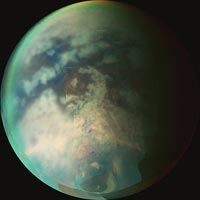 <p>Imagen de Titn creada a partir de las fotos tomadas por la Cassini durante el 9 y el 25 de octubre de 2006. Crditos: NASA/JPL/Universidad de Arizona.</p>