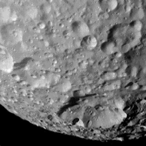 <font size=2><a href= http://saturn.jpl.nasa.gov/multimedia/videos/movies/PIA07710_full_movie.gif target=_blank>GIF (sin audio)</a> (11.8 MB)</font>
