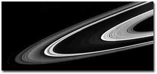 Los anillos de Saturno fotografiados por la Voyager 1
