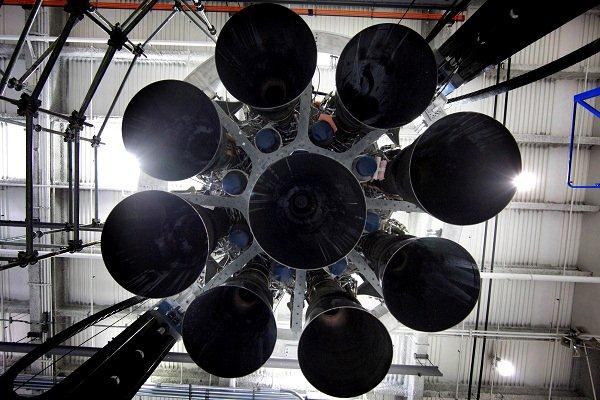 Octaweb engine Falcon 9