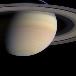 Saturno