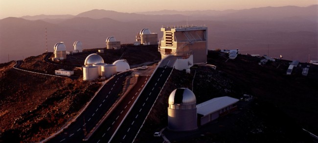 ExTrA a la búsqueda de planetas en torno a enanas rojas